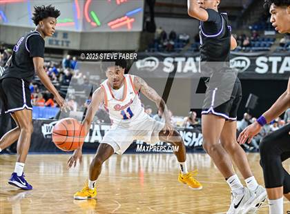 Thumbnail 2 in Garfield @ Rainier Beach (WIAA 3A State Semifinal) photogallery.