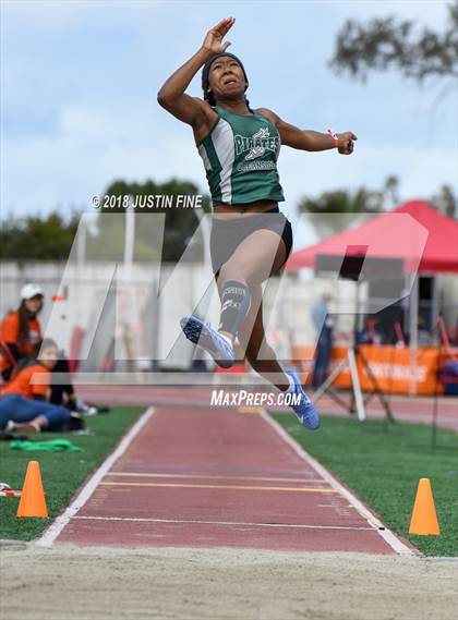 Thumbnail 3 in CIF San Diego Section Finals photogallery.