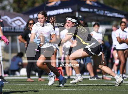Thumbnail 1 in Villa Park @ Foothill photogallery.