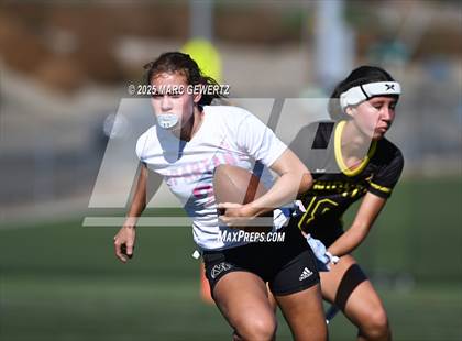 Thumbnail 3 in Villa Park @ Foothill photogallery.