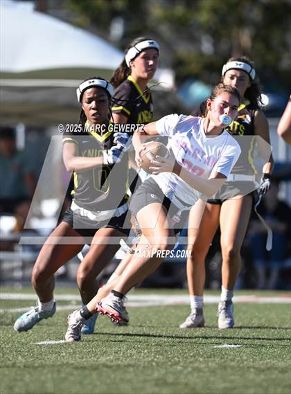 Thumbnail 1 in Villa Park @ Foothill photogallery.
