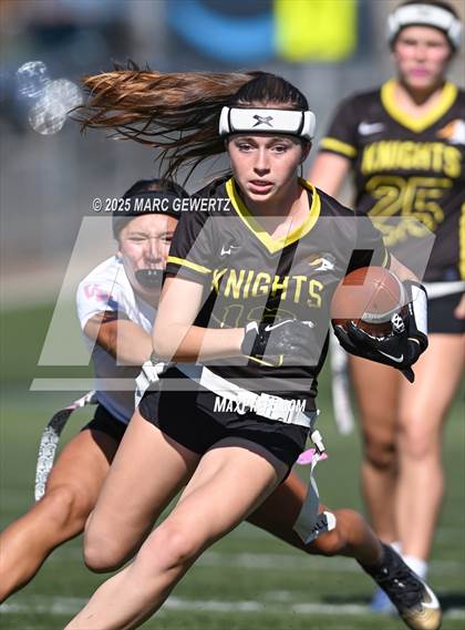 Thumbnail 3 in Villa Park @ Foothill photogallery.