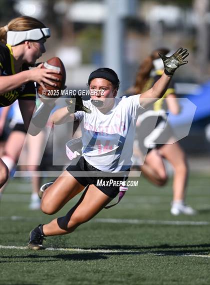 Thumbnail 1 in Villa Park @ Foothill photogallery.