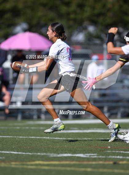 Thumbnail 1 in Villa Park @ Foothill photogallery.