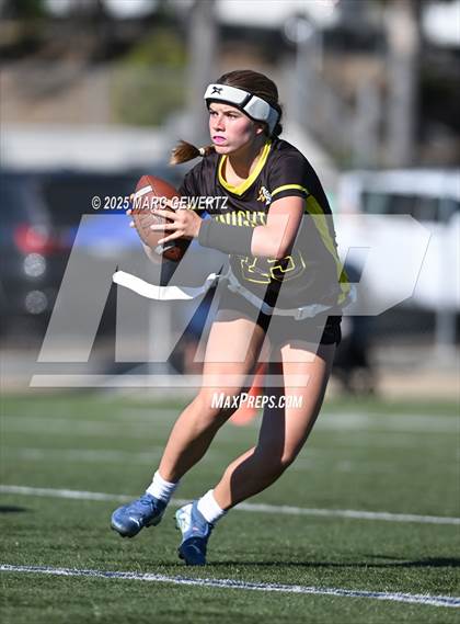 Thumbnail 1 in Villa Park @ Foothill photogallery.