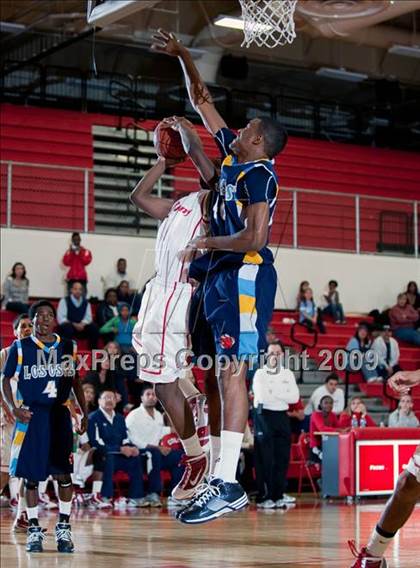 Thumbnail 3 in Los Osos vs Colony (Inland Empire Invitational) photogallery.