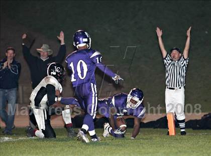 Thumbnail 1 in Franklin vs. Laguna Creek photogallery.
