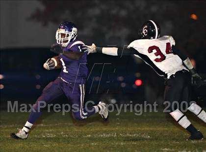 Thumbnail 2 in Franklin vs. Laguna Creek photogallery.