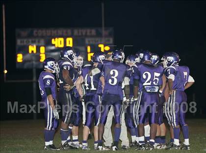 Thumbnail 2 in Franklin vs. Laguna Creek photogallery.