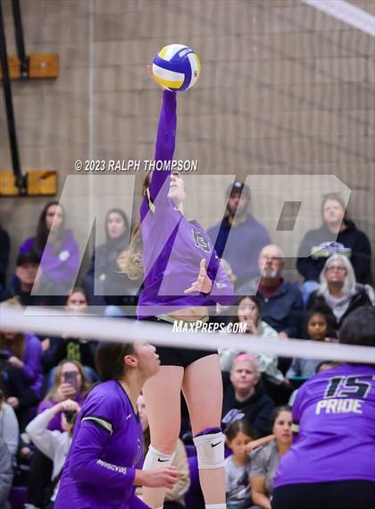 Thumbnail 2 in Willows @ Bradshaw Christian (CIF NorCal D5 Playoffs) photogallery.