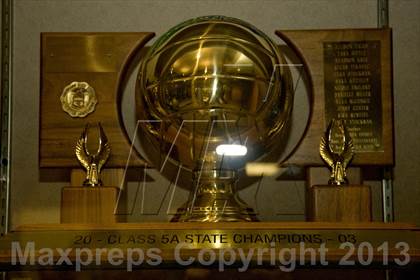 Thumbnail 1 in Doherty TOC Ceremony photogallery.