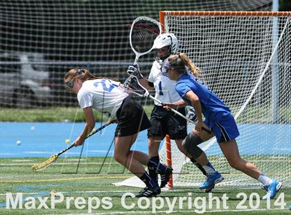 Thumbnail 1 in Glastonbury vs Darien (CIAC Class L Final) photogallery.