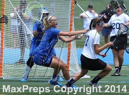 Thumbnail 2 in Glastonbury vs Darien (CIAC Class L Final) photogallery.