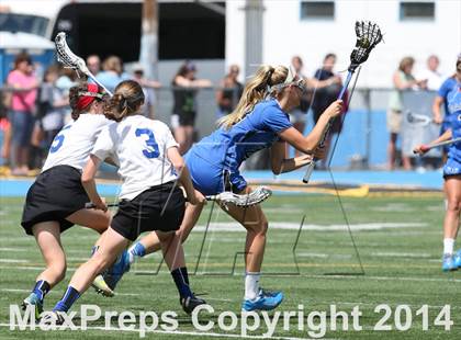 Thumbnail 1 in Glastonbury vs Darien (CIAC Class L Final) photogallery.