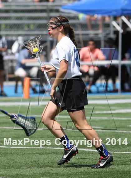 Thumbnail 1 in Glastonbury vs Darien (CIAC Class L Final) photogallery.