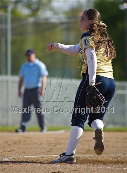 Thumbnail 1 in Thurston @ Marist photogallery.