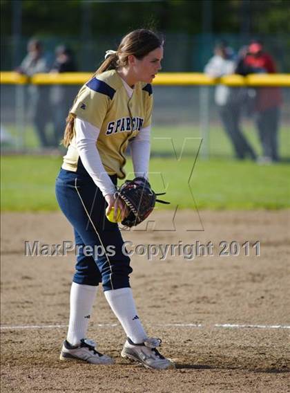 Thumbnail 3 in Thurston @ Marist photogallery.
