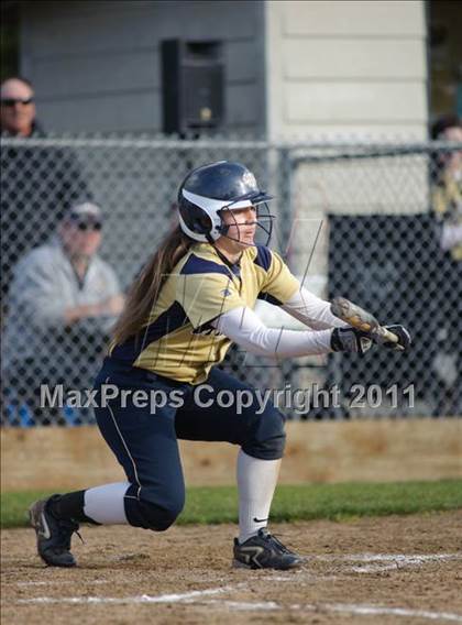 Thumbnail 1 in Thurston @ Marist photogallery.