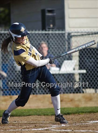 Thumbnail 1 in Thurston @ Marist photogallery.