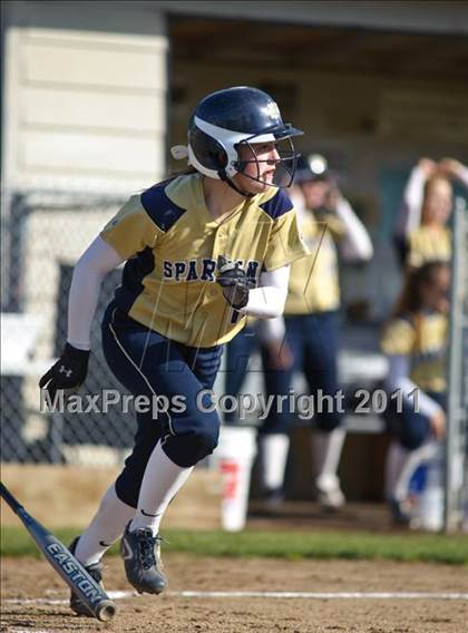 Thumbnail 2 in Thurston @ Marist photogallery.