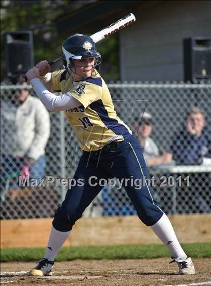 Thumbnail 1 in Thurston @ Marist photogallery.