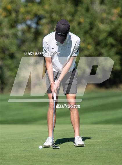 Thumbnail 1 in CHSAA 4A State Championship - Day 1 photogallery.