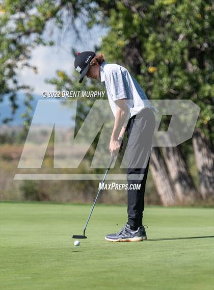 Thumbnail 2 in CHSAA 4A State Championship - Day 1 photogallery.