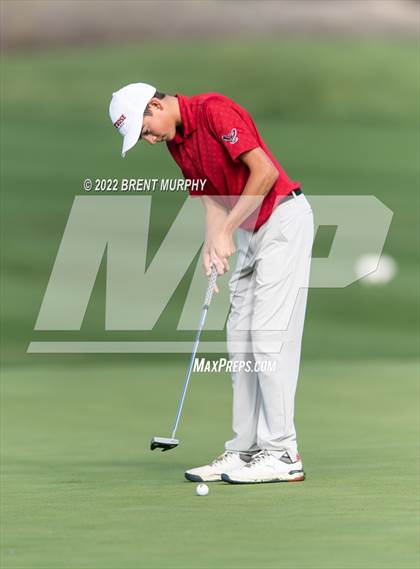 Thumbnail 2 in CHSAA 4A State Championship - Day 1 photogallery.