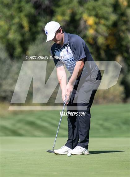 Thumbnail 3 in CHSAA 4A State Championship - Day 1 photogallery.