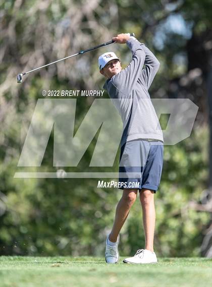 Thumbnail 2 in CHSAA 4A State Championship - Day 1 photogallery.