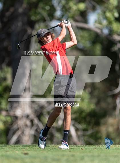 Thumbnail 2 in CHSAA 4A State Championship - Day 1 photogallery.