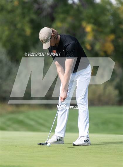 Thumbnail 3 in CHSAA 4A State Championship - Day 1 photogallery.