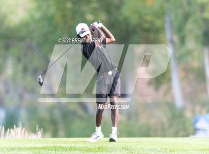 Thumbnail 2 in CHSAA 4A State Championship - Day 1 photogallery.