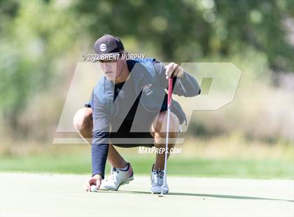 Thumbnail 2 in CHSAA 4A State Championship - Day 1 photogallery.