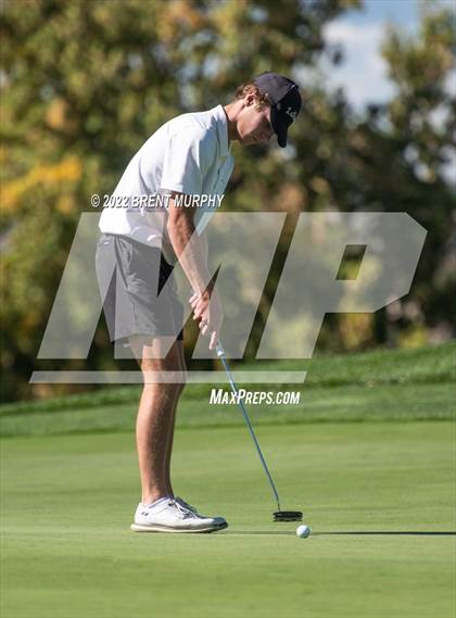 Thumbnail 3 in CHSAA 4A State Championship - Day 1 photogallery.