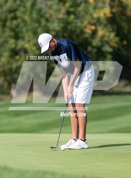 Thumbnail 2 in CHSAA 4A State Championship - Day 1 photogallery.