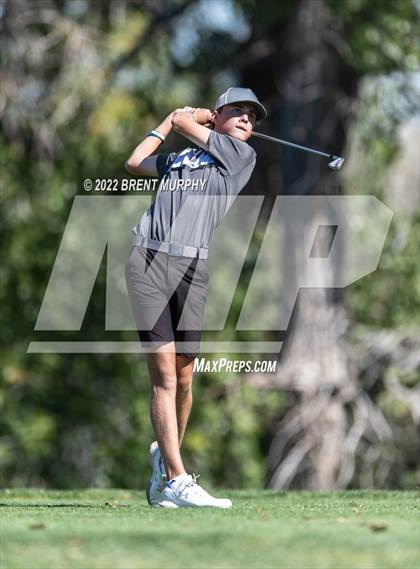 Thumbnail 2 in CHSAA 4A State Championship - Day 1 photogallery.