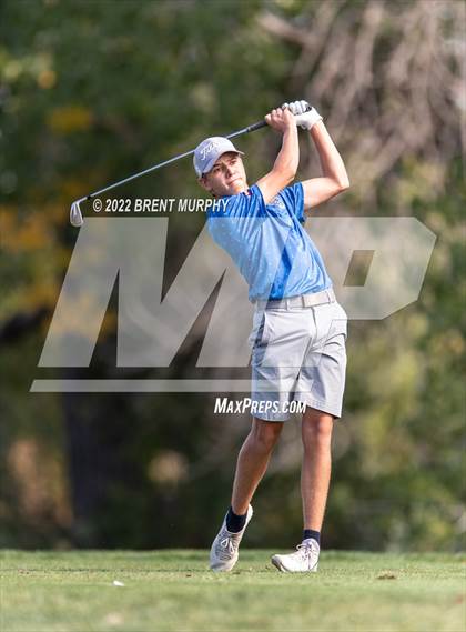 Thumbnail 1 in CHSAA 4A State Championship - Day 1 photogallery.