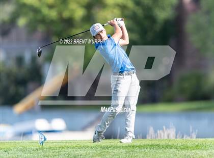 Thumbnail 2 in CHSAA 4A State Championship - Day 1 photogallery.