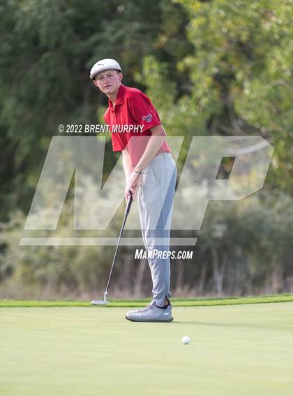 Thumbnail 3 in CHSAA 4A State Championship - Day 1 photogallery.