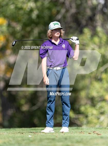 Thumbnail 2 in CHSAA 4A State Championship - Day 1 photogallery.