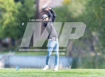 Thumbnail 3 in CHSAA 4A State Championship - Day 1 photogallery.