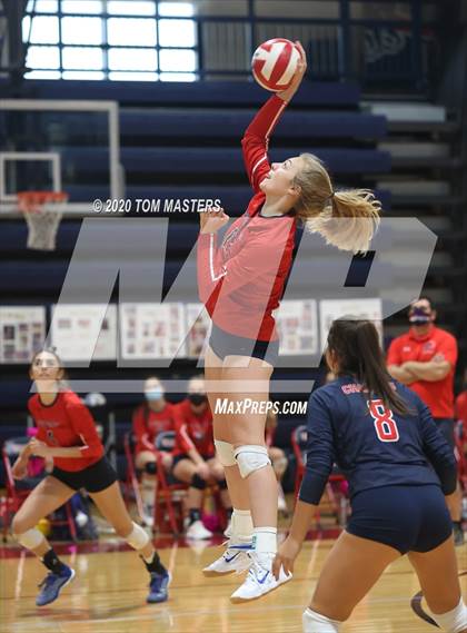 Thumbnail 1 in Cannon @ Providence Day photogallery.