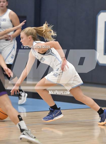 Thumbnail 2 in Portola @ Corona del Mar (CdM Tip Off) photogallery.