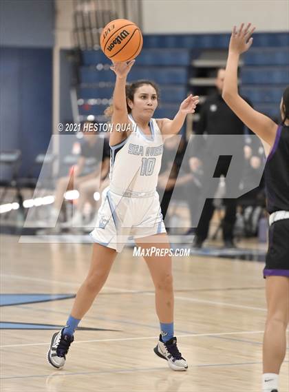 Thumbnail 2 in Portola @ Corona del Mar (CdM Tip Off) photogallery.