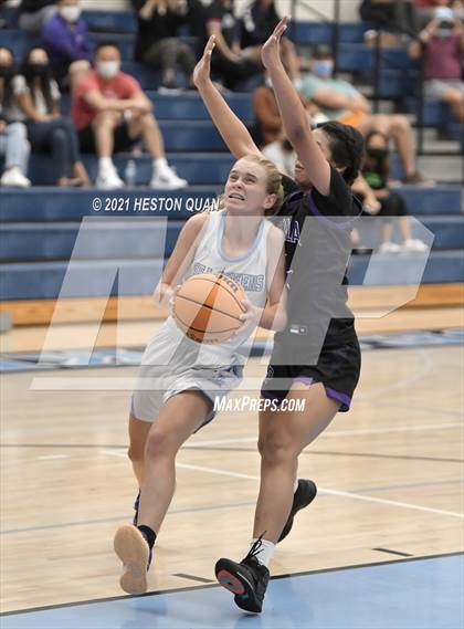 Thumbnail 2 in Portola @ Corona del Mar (CdM Tip Off) photogallery.