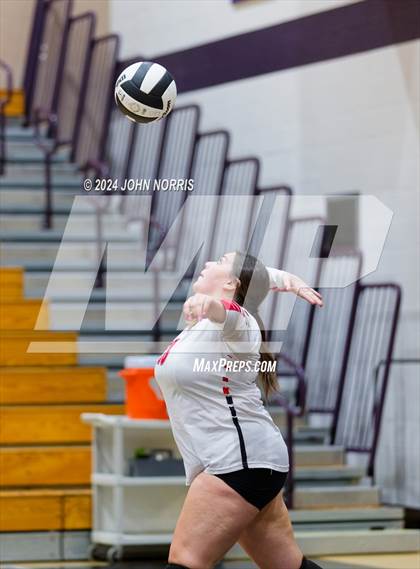 Thumbnail 1 in Fort Wayne North Side @ Leo photogallery.