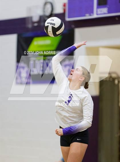 Thumbnail 3 in Fort Wayne North Side @ Leo photogallery.