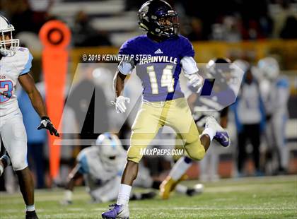 Thumbnail 2 in Hahnville @ Zachary (LHSAA 5A 2nd Round Playoff) photogallery.