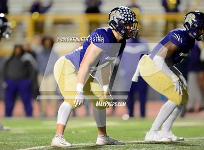 Thumbnail 3 in Hahnville @ Zachary (LHSAA 5A 2nd Round Playoff) photogallery.